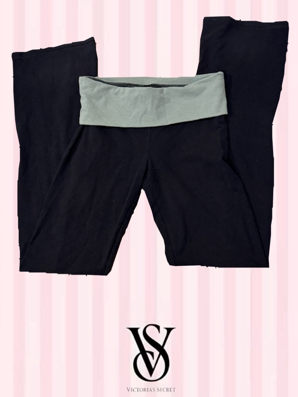 VICTORIA’S SECRET GREEN LEGGINGS